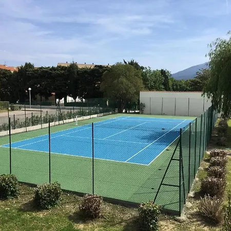 A 8 Mn A Pied Des Plages Avec Piscine Et Tennis Argeles-sur-Mer