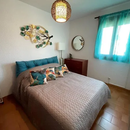 Apartment A 8 Mn A Pied Des Plages Avec Piscine Et Tennis *